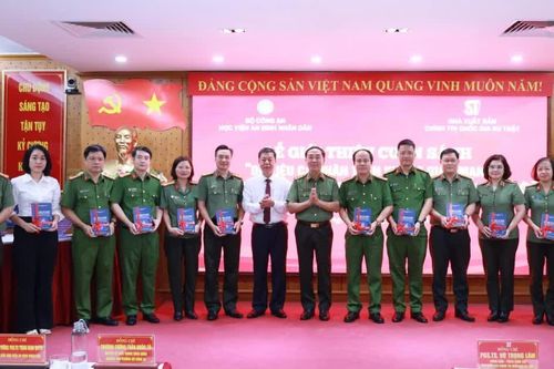 Nâng cao nhận thức về bảo vệ dữ liệu trong bối cảnh chuyển đổi số
