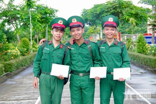 Thêm gắn kết nhờ 'Thư ngỏ gửi hậu phương'