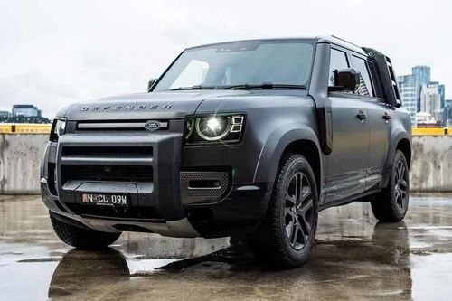Triệu hồi 371 xe SUV Land Rover Defender do lỗi dây an toàn