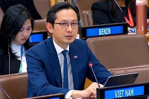 Việt Nam và ASEAN đề cao phát triển xã hội lấy người dân làm trung tâm