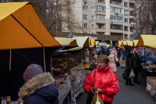Ukraine chật vật với bài toán kinh tế thời chiến