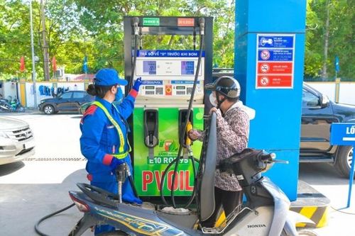 Bộ Công Thương xây dựng cơ chế cảnh báo biến động giá xăng dầu bất thường