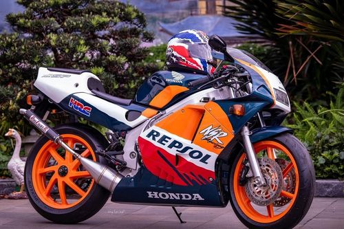Dân chơi Đồng Nai dành hàng trăm triệu hồi sinh Honda NSR250R Repsol hàng hiếm