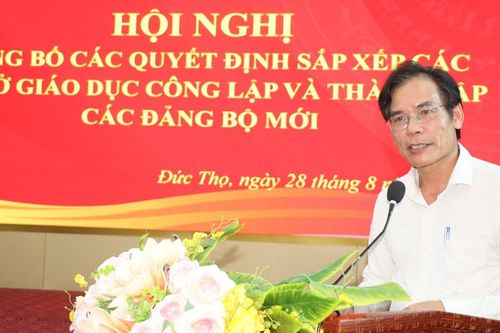 Vụ hiệu trưởng xin không nhận chức: Điều động Trưởng phòng VH-XH làm hiệu trưởng