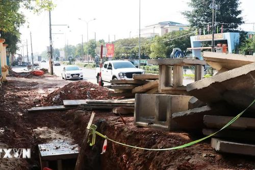 Quảng Trị giao 5 Phó Chủ tịch tỉnh trực tiếp phụ trách các dự án chậm tiến độ