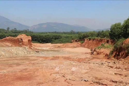 Sau phản ánh của TTXVN: Người dân được đền bù hơn 6,9 tỷ sau ba năm bị thu hồi đất '0 đồng'