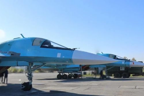 Nga tiếp nhận lô máy bay tiêm kích-ném bom Su-34 mới