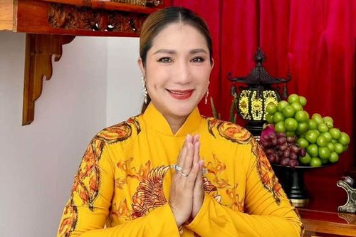Nghệ sĩ Cát Tường chính thức báo tin vui ở tuổi U50