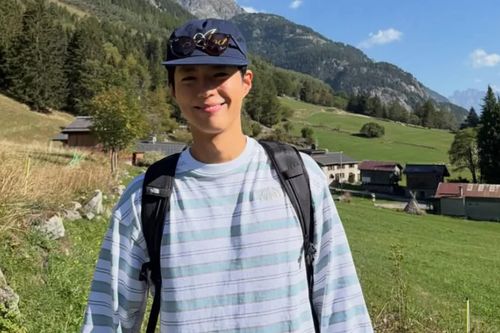 Park Bo Gum gây chú ý với loạt hoạt động tại châu Âu