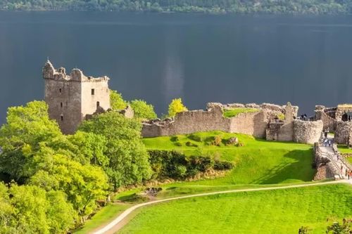 Khám phá 14 lâu đài đẹp nhất Scotland giữa thiên nhiên hùng vĩ