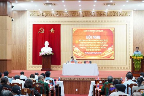 Lãnh đạo phường Bàn Thạch đối thoại với nhân dân về công tác quản lý đô thị, đất đai