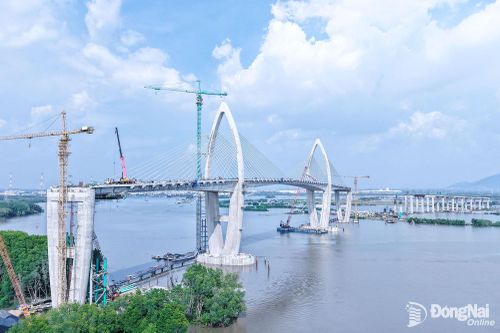 Bứt phá hạ tầng, mở đường phát triển