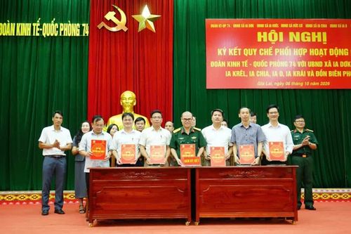 Đoàn Kinh tế - Quốc phòng 74 ký kết quy chế phối hợp với các xã và đồn biên phòng