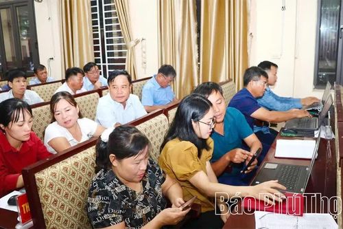 Chuyển biến từ phong trào “Bình dân học vụ số”