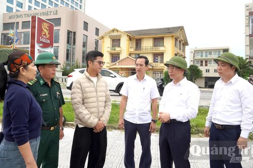 Đẩy nhanh tiến độ chỉnh trang, giải phóng mặt bằng khu vực bãi biển Nhật Lệ