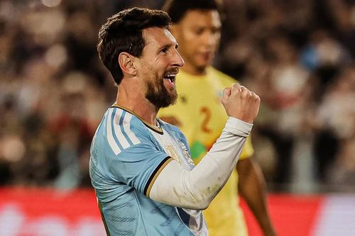 Lionel Messi tỏa sáng trong trận đấu chia tay tuyển Argentina