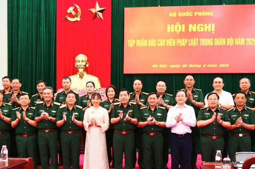 Từ trang bị kiến thức tới hình thành ý thức chấp hành pháp luật