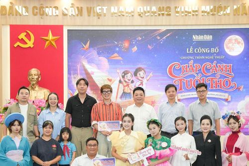 Công bố chương trình nghệ thuật 'Chắp cánh tuổi thơ' cho thiếu nhi Thủ đô