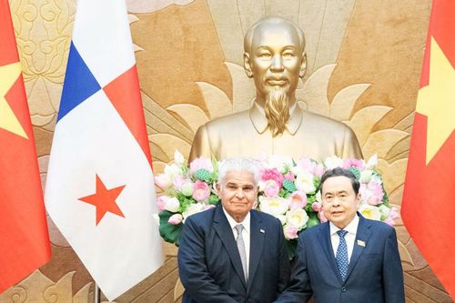 Chủ tịch Quốc hội Trần Thanh Mẫn hội kiến Tổng thống Panama José Raúl Mulino