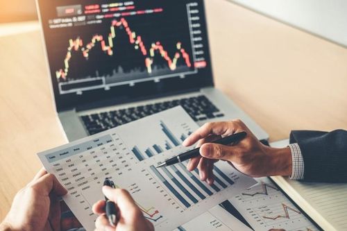Khơi dòng vốn dài hạn cho tăng trưởng