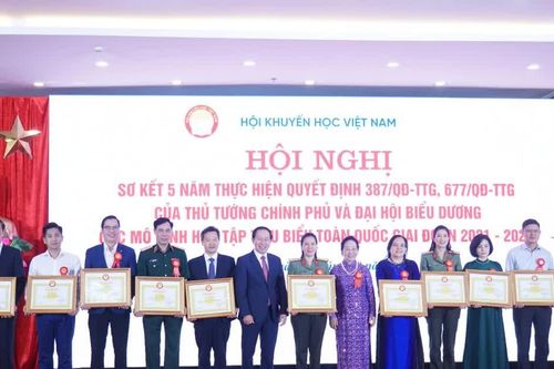 Gắn học tập suốt đời với mục tiêu phát triển nguồn nhân lực đất nước