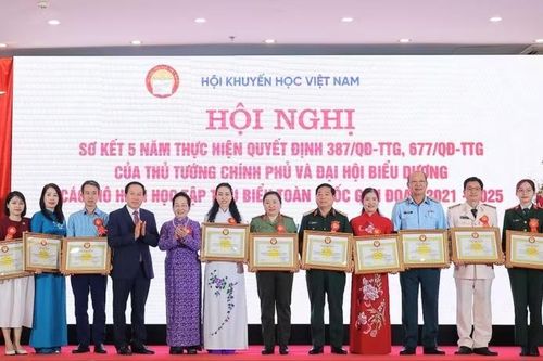 Xây dựng xã hội học tập, mở rộng cơ hội phát triển cho mỗi người dân