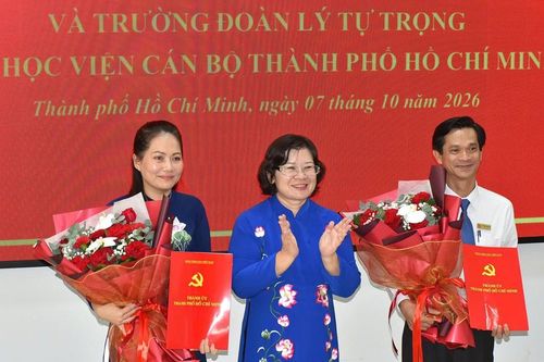 Phó Giám đốc Sở Giáo dục và Đào tạo Thành phố Hồ Chí Minh làm Giám đốc Học viện Cán bộ Thành phố
