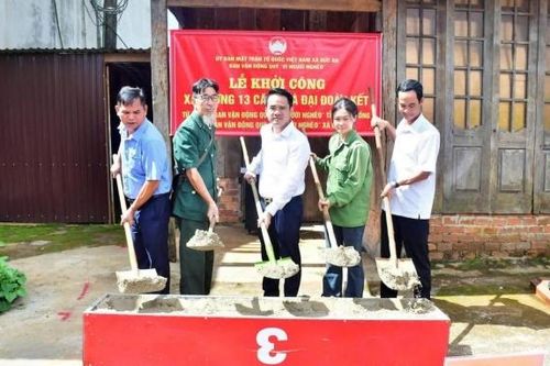 Lâm Đồng: Xã Đức An khởi công xây dựng 13 căn nhà Đại đoàn kết cho hộ nghèo