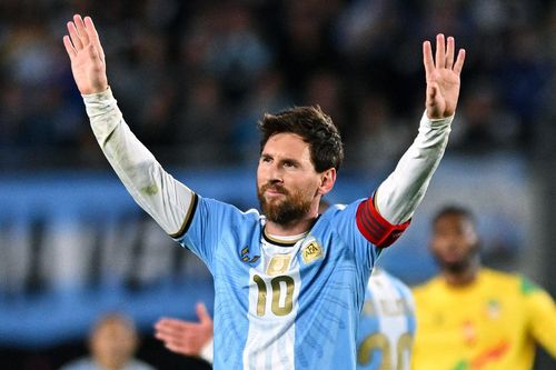 Messi ghi 1 bàn, kiến tạo 2 lần trong ngày chia tay đội tuyển Argentina