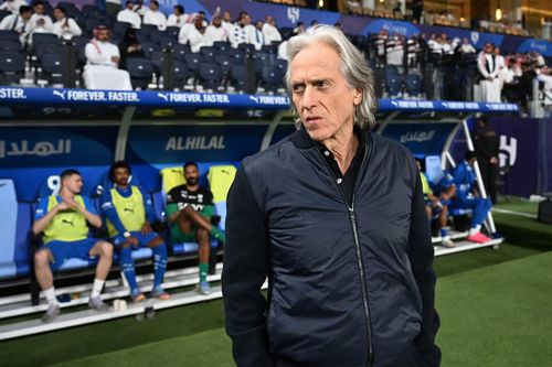 Ronaldo đăng tâm thư dài 10 trang, HLV Jorge Jesus xác nhận 'đã đọc'