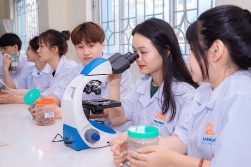 Đề xuất hỗ trợ sinh hoạt phí, vé máy bay cho sinh viên du học nước ngoài