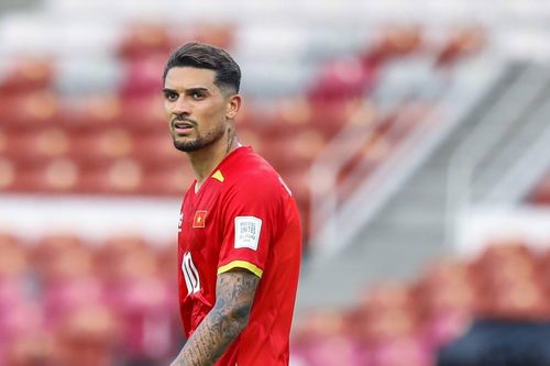 Phản ứng của Hoàng Hên khi chấn thương nặng sau FIFA ASEAN Cup