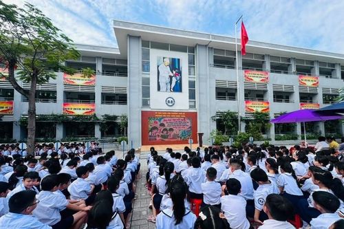 Thông tin mới nhất vụ học sinh ở TP.HCM đau bụng, nôn ói