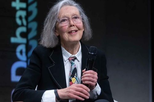 Nhà thơ Anne Carson đoạt Nobel Văn học 2026