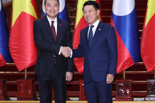Thủ tướng Lê Minh Hưng hội đàm với Thủ tướng Lào: Quan hệ Việt Nam-Lào là ưu tiên cao nhất trong chính sách đối ngoại