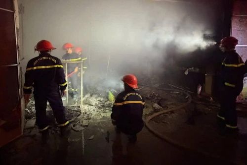Đắk Lắk: Kịp thời khống chế đám cháy tại cửa hàng bán đồ thể thao