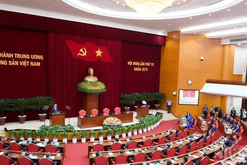 [Ảnh] Bế mạc Hội nghị lần thứ tư Ban Chấp hành Trung ương Đảng khóa XIV
