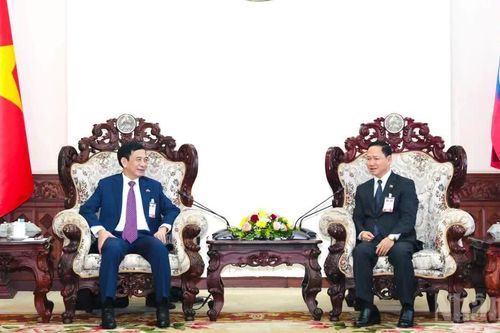 Việt Nam-Lào tăng cường gắn kết chiến lược trong hợp tác quốc phòng