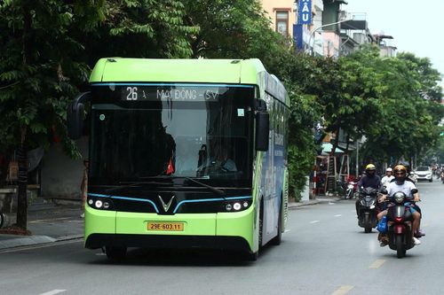 Hà Nội: Tiếp tục chuyển đổi hơn 20 tuyến xe buýt sang phương tiện điện