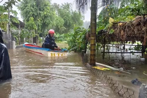 Mưa lớn gây ngập cục bộ một số nơi ở Quảng Ngãi