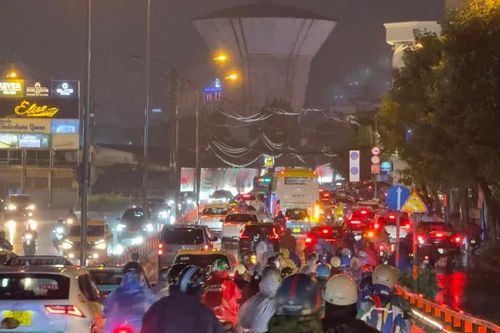 TPHCM và Nam bộ mưa lớn có khả năng kéo dài đến ngày 10-10