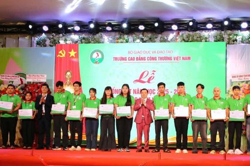 Học nghề để làm được việc, có thu nhập