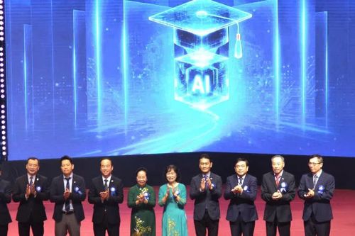 Ra mắt mô hình đại học AI-Native