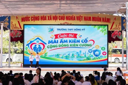 Thái Nguyên: Hơn 8.000 học sinh học xây nhà an toàn trước thiên tai