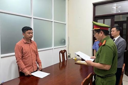 Nợ cờ bạc gần 700 triệu đồng, tài xế bán luôn 2 xe tải của chủ