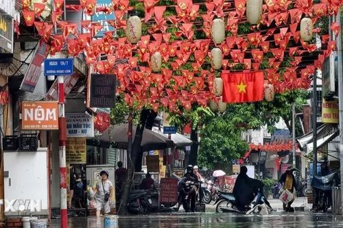 72 năm Giải phóng Thủ đô: Hà Nội tháo gỡ 5 'điểm nghẽn' nâng chất lượng sống
