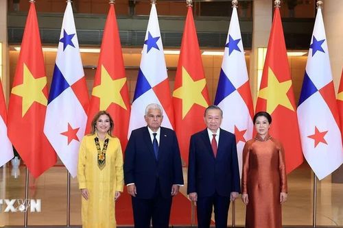 Tổng thống Panama và Phu nhân kết thúc tốt đẹp chuyến thăm chính thức Việt Nam