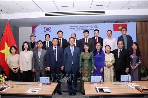Thúc đẩy tình hữu nghị và sự hiểu biết giữa nhân dân hai nước Việt Nam - Hàn Quốc