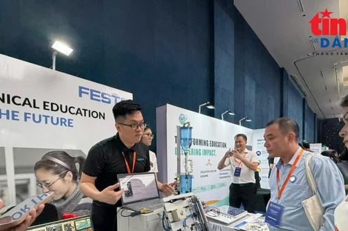 Trải nghiệm AI và kết nối đối tác giáo dục toàn cầu