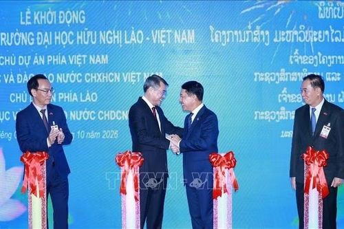 Thủ tướng Lê Minh Hưng và Thủ tướng Lào dự Lễ khởi động dự án Trường Đại học Hữu nghị Lào - Việt Nam